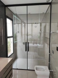 Box de Vidro: Como Escolher o Modelo Ideal para Seu Banheiro